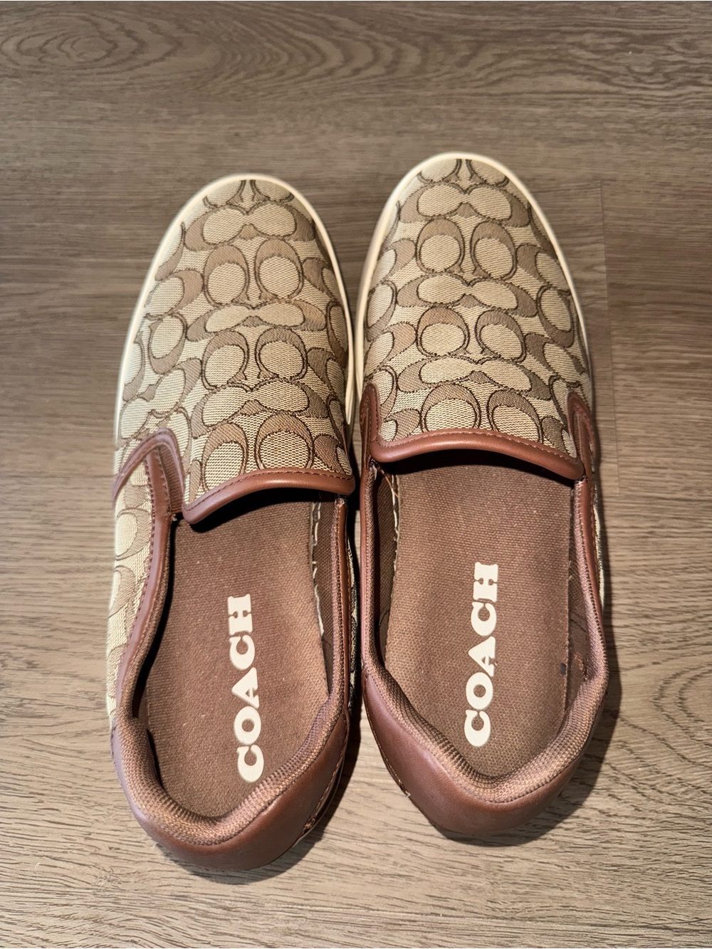 ‼️SOLD‼️Coach Women’s Tan Brown Monogram Slip-On Sneakers Logo Jacquard Canvas - Picture 5 of 13